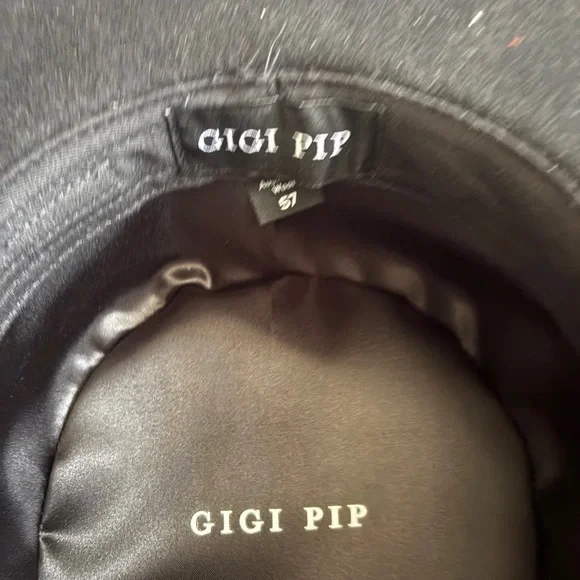 GIGI PIP Black Boater Hat - Picture 4 of 5